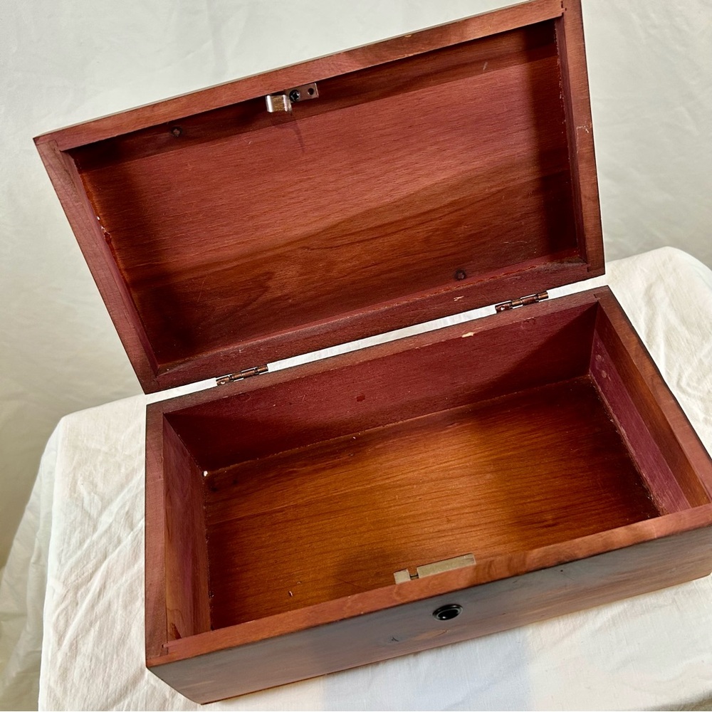 Vintage 1980s Cherry Stained Cedar Box w/ Built in Lock - Picture 8 of 9